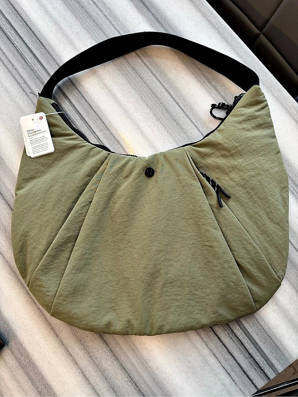 Lululemon Pleated Shoulder Bag 10L in Green NWT